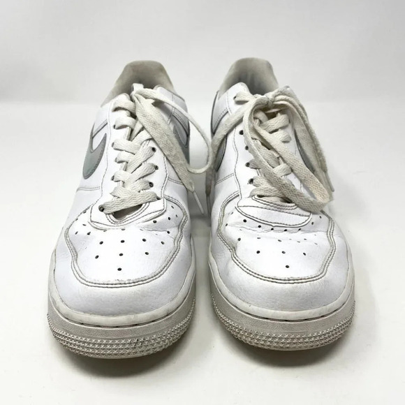 Nike Air Force 1 Low White Iridescent Swoosh Swoop Sneaker Shoe Size 8.5 - Picture 2 of 8